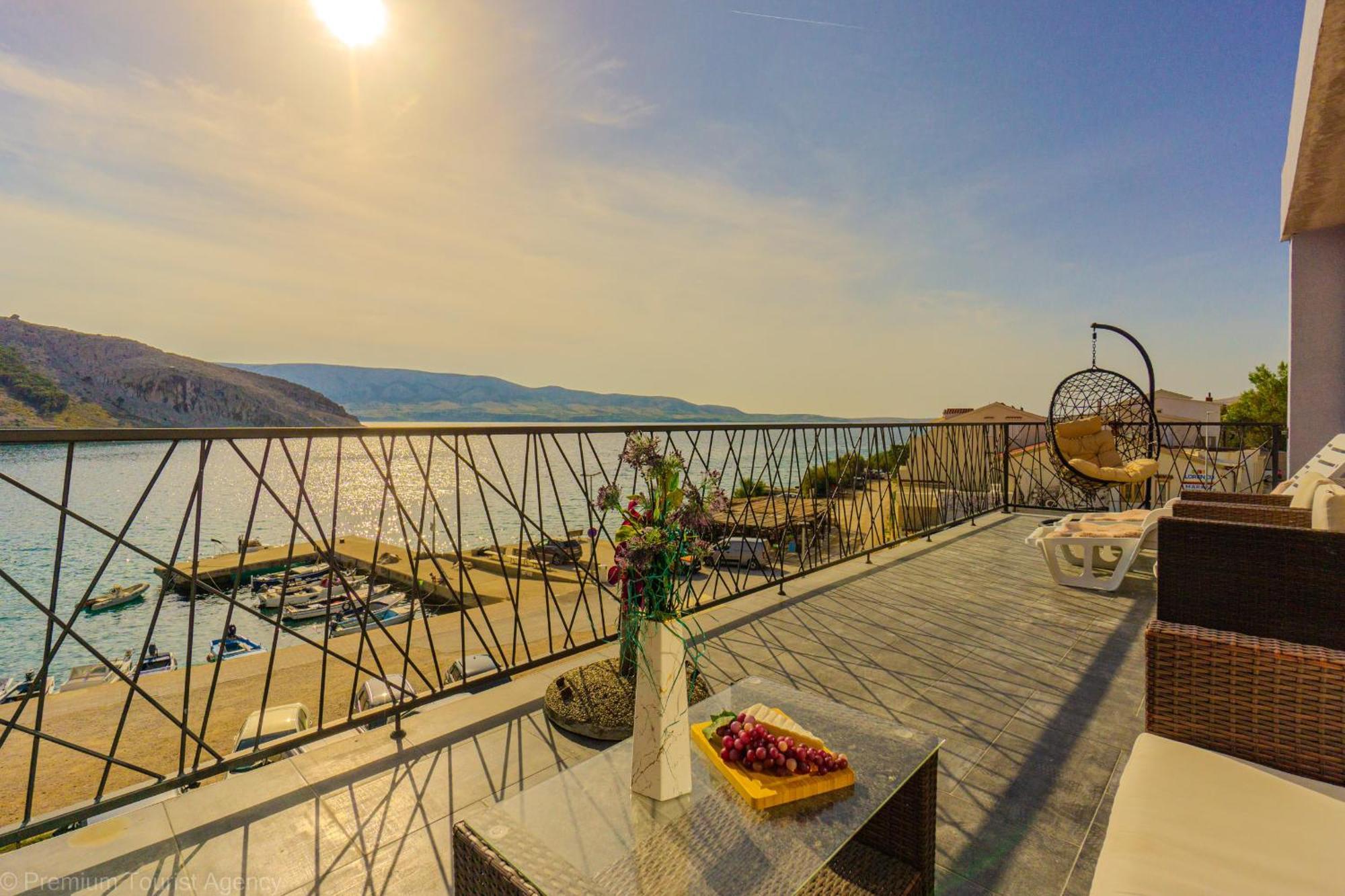 Ivica Super Comfortable, Newly Furnished Apartment In A Top Location Metajna Bagian luar foto