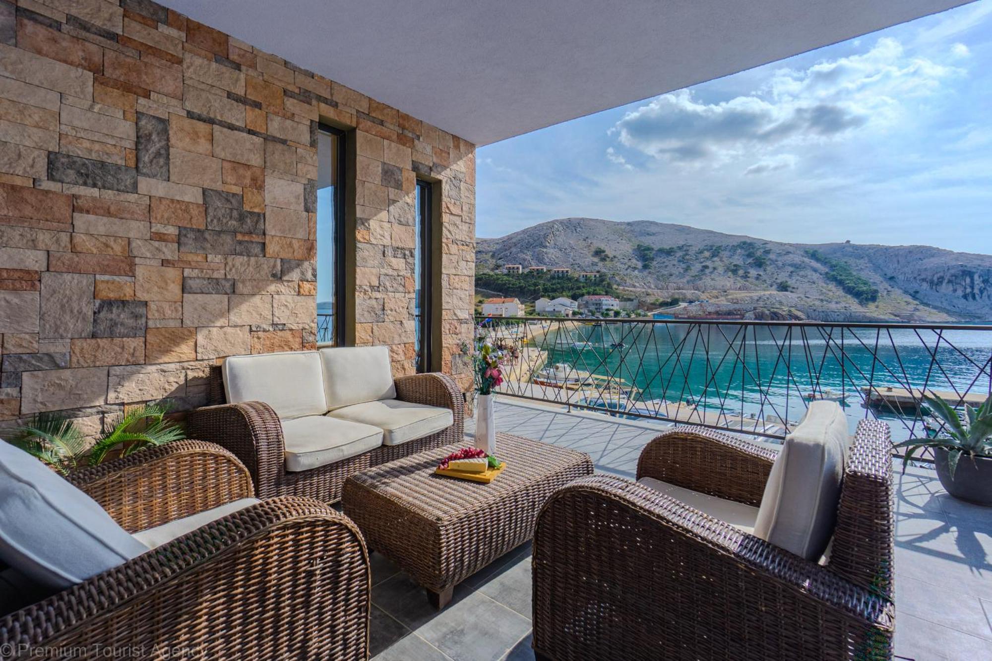 Ivica Super Comfortable, Newly Furnished Apartment In A Top Location Metajna Bagian luar foto
